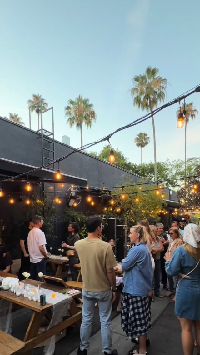 Come for the game, stay for the vibes 🙌🏼✨
#laureltavern #studiocity #happyhour #gameday #fifaworldcup