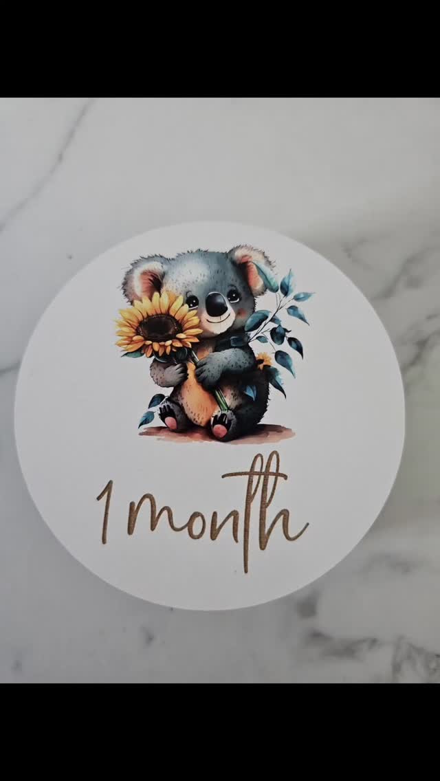 "Sunshine 🌼 " Milestone discs.
Laser engraved | UV printed
#babygift #milestone #pregnancyjourney #newmum #babykeepsake