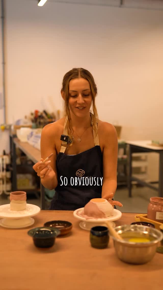 Meet Juli ✨
Just two weeks after her first session, she’s back to glaze and paint her handmade cup and bowl. Watching each piece come to life is one of our favorite parts of the journey.
Now the final touches are on, and her creations are almost ready to take home. 🤍
#MudhouseBerlin #PotteryWorkshop #Ceramics #HandmadeCeramics #ClayCommunity PotteryPainting CreativeJourney