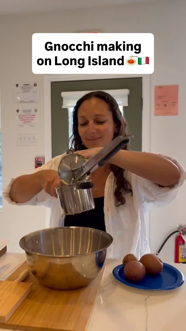 🇮🇹✨ Learn to make homemade gnocchi right here on Long Island!
From rolling and shaping to enjoying the finished dish, our cooking classes are a fun way to connect with Italian culture and cuisine while learning authentic Italian recipes. 🍝❤️
More cooking classes are coming this summer! Be sure to subscribe to stay updated on new class announcements and registration dates.