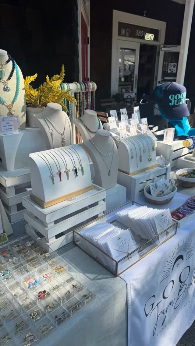 Thanks for coming out and braving the heat this weekend! I had such a great time seeing everyone. Thank you to everyone who stopped by my booth, said hi, and shopped small. Your support truly means so much to me.
I can’t wait to see you all again next weekend!