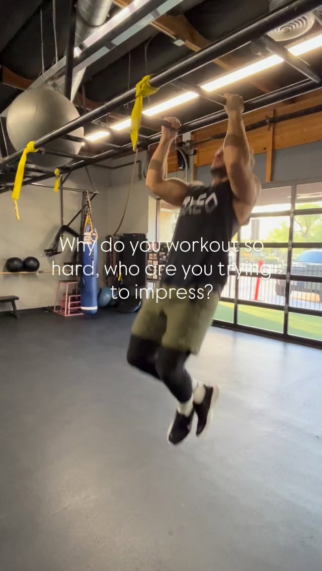 Happy Fatherās Day Week to all of the protective Dadās out there getting strongšŖš¼
#fitdad #yucaipagym #revolutionfitness #fitnessmotivation