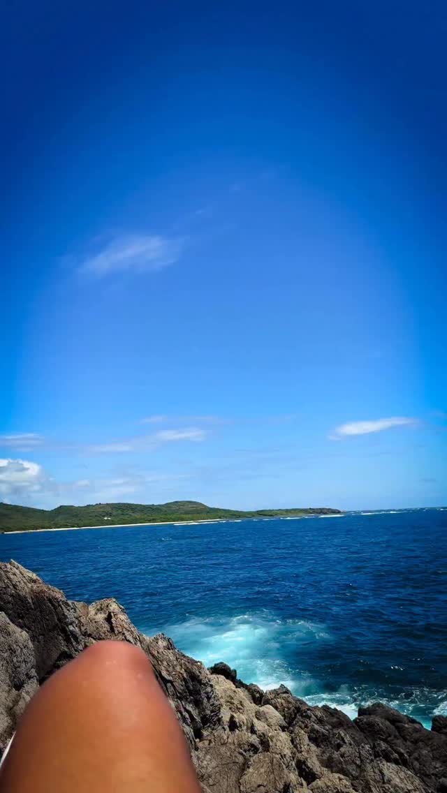 Avoue… difficile de noter une vue pareil ! 🤩
#theviewfromhere #martinique #gomartinique #martiniquemagnifique #oeilbleu