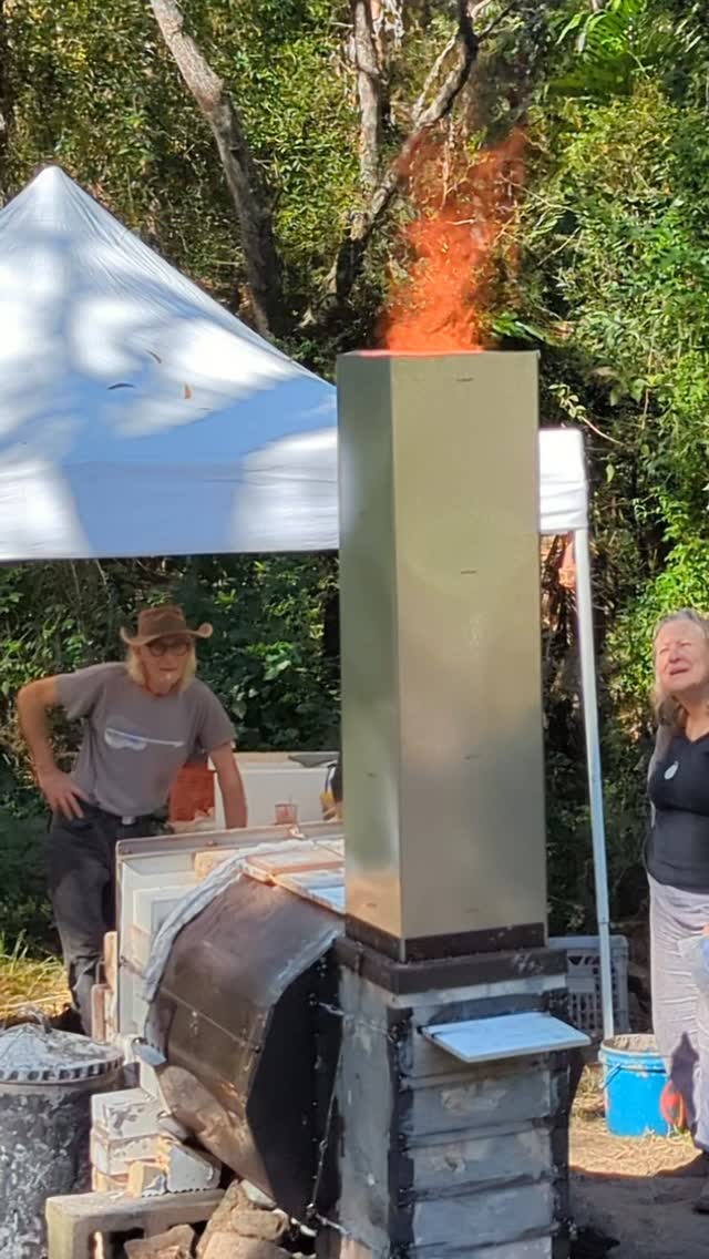 When the kiln starts breathing fire, you know things are getting interesting.
Reduction is underway, and now we wait to see what stories the flames leave behind. 🔥
@hartfiredesigns Winter Solstice firing weekend
#woodfirekiln #ceramics #pottersofinstagram #kilnfiring #handmadeceramics