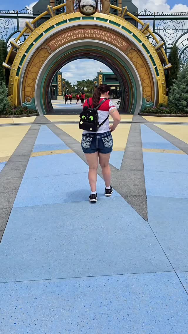 Epic Universe has quickly become one of my favorite places to visit, and helping families plan their Universal vacations is one of my favorite parts of what I do.
If you're thinking about visiting Universal and would like help choosing the right resort, tickets, and overall game plan, reach out and let's start planning.
https://www.dreamversetravel.com
#epicuniverse #universalorlando #universalstudios #islandsofadventure #universalvacation