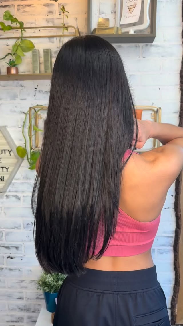 Florida humidity is working overtime this summer ☀️🌴
If frizz is running your life, it’s time for a Brazilian Blowout. Smoother hair, less styling time, and humidity-resistant results that make getting ready so much easier.
✨ June Special: $25 OFF all Brazilian Blowouts ✨
DM us or book online before this offer ends!
#BrazilianBlowout #FloridaHair #FrizzFreeHair #StPeteHair #SmoothHair