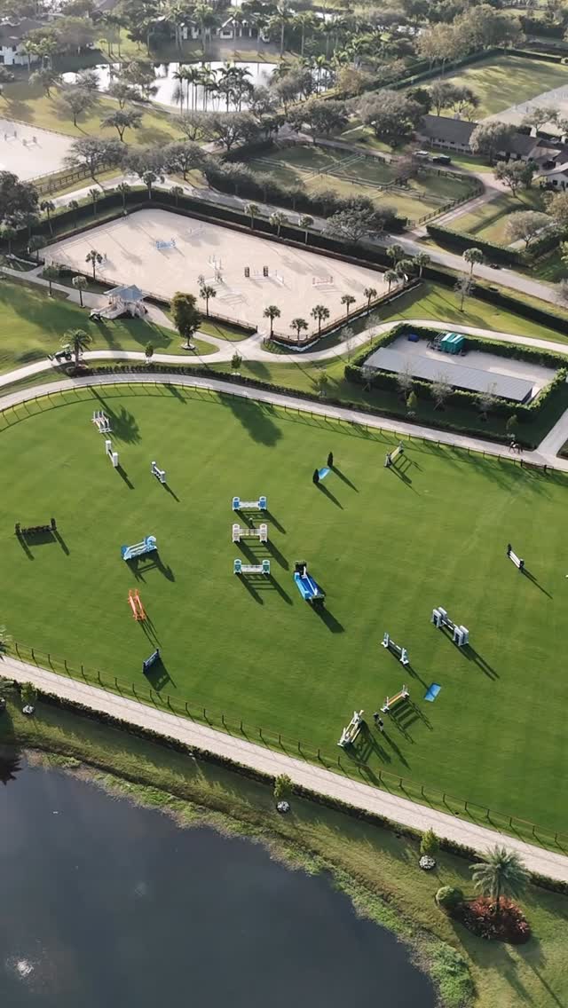 Two prestigious equestrian properties. One trusted choice in arena fencing 🐎✨
Crafted from premium tropical hardwood, Royal Tropic Safety Fencing is built for exceptional durability and designed with horse and rider welfare at its core.
Featuring a continuous top rail, minimal screws and a beautifully refined finish with additional varnish, it combines safety, strength and a timeless elegance.
🎥 @eventsthroughalens
#nortonsfencing #equestrianfencing #equestrian #fencing #equestriandesign