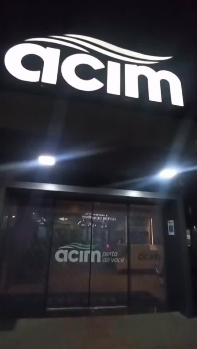 Um pouco do que rolou na nossa última reunião! Muita troca e muito aprendizado! #tbt #reuniao