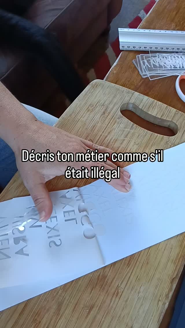 Parce qu'être décoratrice événementielle, c'est aussi rencontrer des prestataires qui se plient en quatre pour réaliser les rêves de leurs clients.
Photographes, domaines, wedding planner, fleuristes, et tous les acteurs de l'ombre, merci de créer une équipe qui déchire !
A toutes les belles rencontres, les amitiés et à nos fous rires partagés !
#weddingteam #eventdecoration #eventdesigners