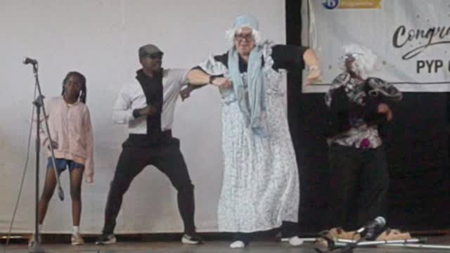 School has been out for about a week already and we're all just getting started with a well deserved break. Let's kick things off with this epic dance-off from the primary team!
#bishopmackenzie #bmiscommunity #bmis