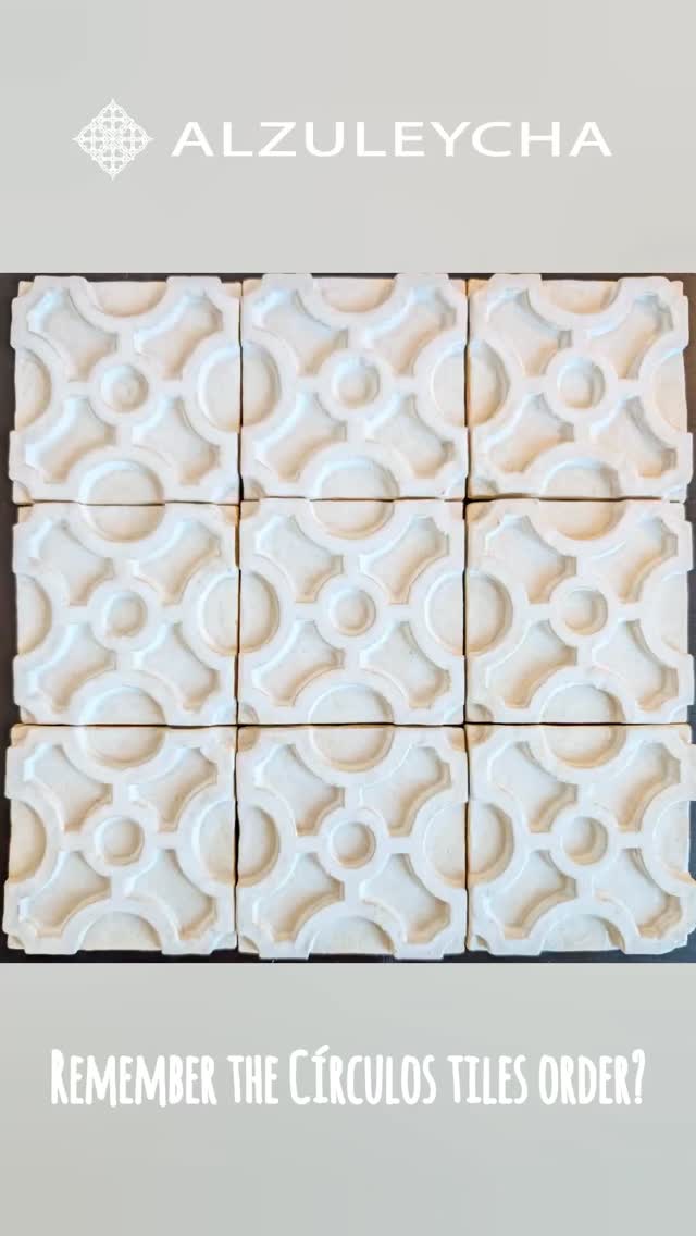 I love to get clients photos!! 😍🥰
From the studio directly to your walls! 🏺 Seeing my products in your homes is such a rewarding felling. I love knowing that these pieces inspire you and make you smile.
✨ How would you style the Círculos tiles in your own home?
This is not AI!!! It's a photo of a real good with my tiles!!!
>> ✨ << >> ✨ << >> ✨ << >> ✨ <<
#tilelovers #kitchendecor #kitchenhoodstyle #tileaccent #kitchenaccents