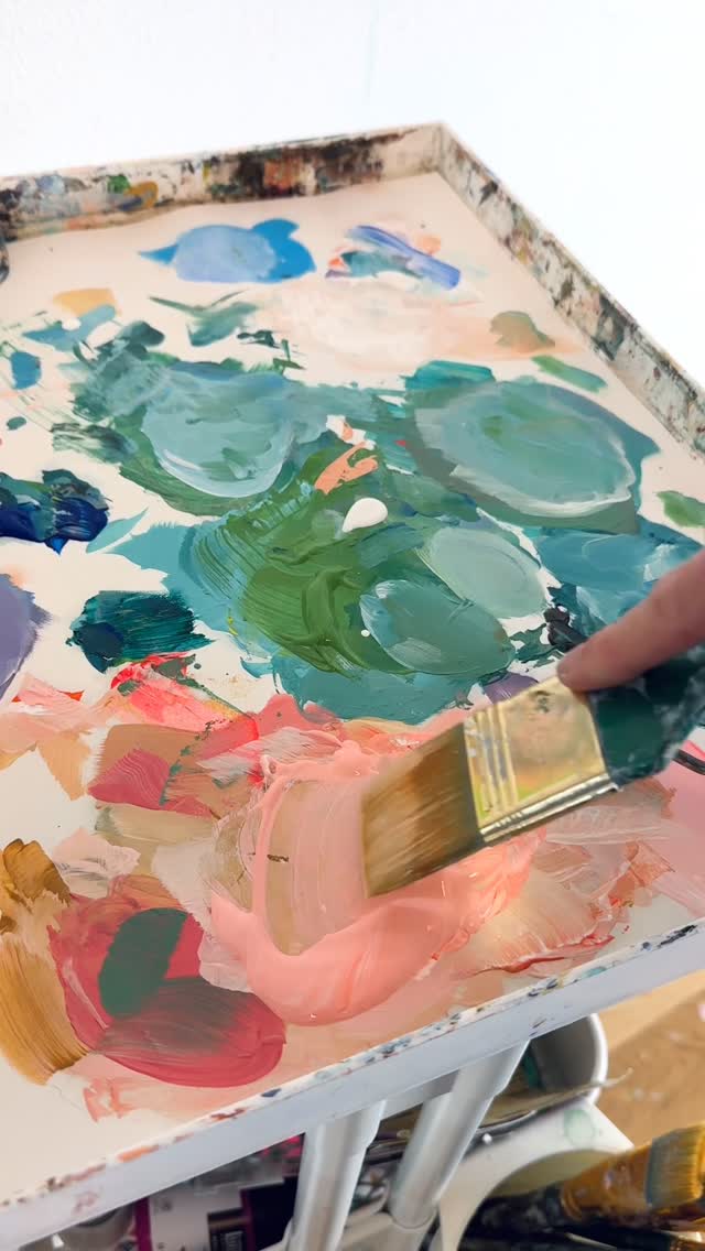 New work in process. Blocking in the shapes = one of my favorite stages of painting. I have several paintings heading to Gallery 408 for the month of July. I’m hoping to get this one done in the nick of time.
😴Funny story actually: last night I had a dream that I had an art fair and I had waited till the last minute to get it ready. Like people were coming and showing up and I was still painting and setting up my tent, and there were bins and crates everywhere sort of thing. When I woke up, it made me laugh. I do end up waiting till the last minute a lot of times.
#pnwartist #jenniewestfall #camaswa #landscapepainting #artprocess