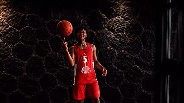 “Al Najm”
3🍁
OCAA Seneca Sting
2017-2018 EYBL Participant
#ncaa #nba #canada #basketball #justwin