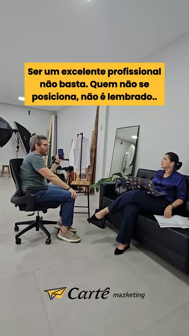 Sua estratégia de marca pode ser o diferencial para atrair os clientes certos. Vamos conversar?