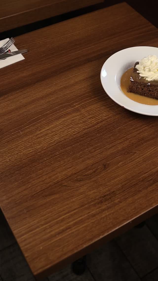 Share a pizza and get our own deserts? 👀