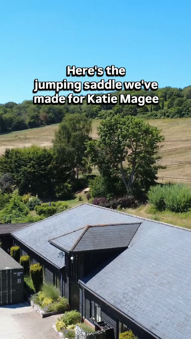 Here's a saddle we've made for our sponsored rider Katie Magee.
A DMK Pinnacle Jump with Cross Country Non-Cutback Seat.
Katie chose the setup, features and colour scheme... we did the rest!
#saddlery