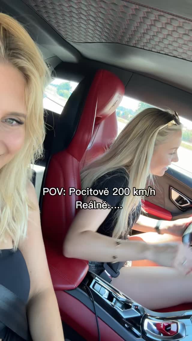 Smích, vítr ve vlasech a adrenalin na maximum. 😂🏎️
Respekt k autu ale pořád na místě ☝️
A pak radar, který nás vrátil zpátky do reality 😅
My už jsme se projely. Teď jsi na řadě ty 😎
Vyber si svoje auto na ShowDrive.cz
Kolik byste tomu dali vy? 👀
#showdrive #zazitkovajizda #supersport #jizdanazazitek #autoreels czechreels tipnazazitek