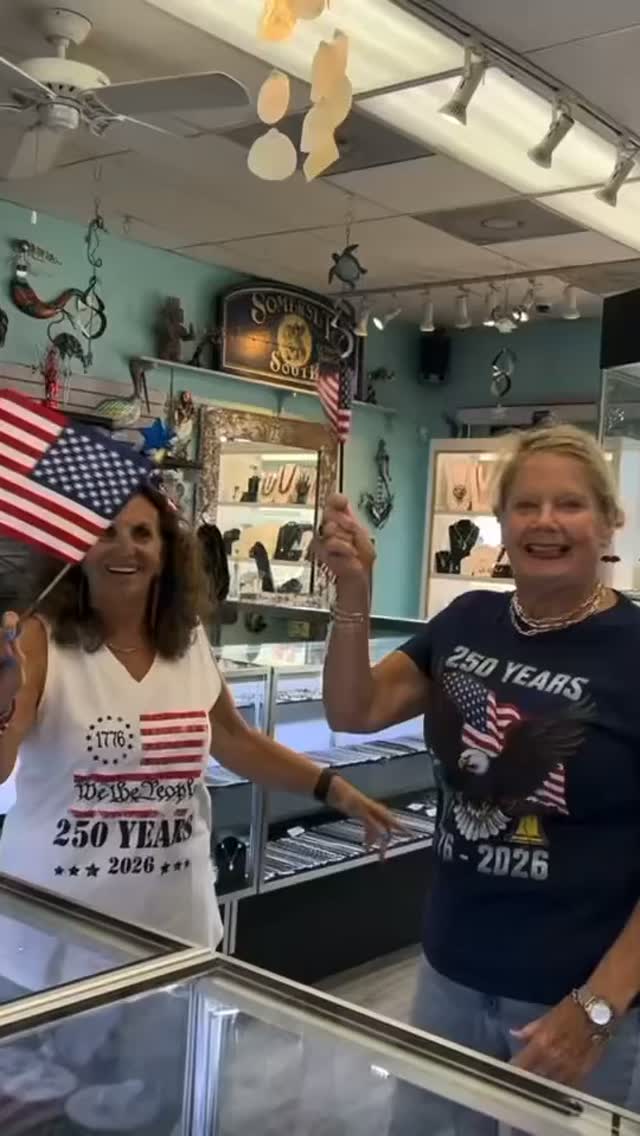 That’s our wrap on one unforgettable weekend!🇺🇸
We celebrated 250 years of the USA the same way we’ve celebrated every summer since 1976, with open doors, good company, and pieces made to be part of your story!
As the fireworks fade and the season carries on, we’re just grateful for every single one of you who walked through our doors!🎆
Here’s to many more celebrations together!
#July4th #250Years #America250 #SomersetJewelers #OceanCityMaryland #OCMD #OCMDLife #fireworks #4thofjulysales #ocmdboardwalk #wrap