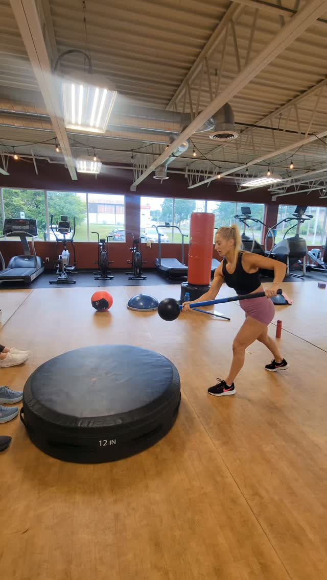 Today we row for Norway
Americans 🇺🇸 for Norway 🇳🇴
Slay those 🦁🦁🦁
World cup⚽🏟️🥅