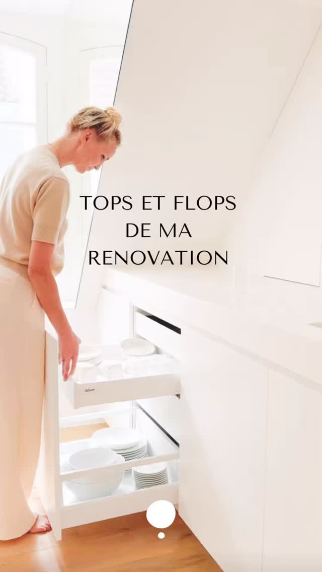 Si c’était possible, que changeriez-vous ?
🌿
Je sais que certains d’entre vous sont locataires, ou n’ont pas la possibilité de rénover, mais simplement se poser la question, s’interroger est le principe même de l’Écologie d’Intérieur® et permet d’ouvrir son esprit !
🌿
Bien sûr cela est valable pour tous les domaines de la vie, pas seulement l’agencement ou la déco ! Savoir s’affranchir du modèle que l’on a, ou que l’on a eu sous les yeux tout notre vie, permet de se libérer vraiment…
🌿
Adopter se petit recul n’est pas être déloyal mais simplement développer son libre arbitre. Alors oui, cet appart je l’ai pensé dans les moindres détails et ça ne m’empêche pas d’être critique !
🌿
J’espère que cela pourra vous inspirer et d’ici là allez à l’essentiel !
.
.
.
.
#ecologiedinterieur #vivreavecmoins #renovationappartement #architectureanddesign #architectureinterieure