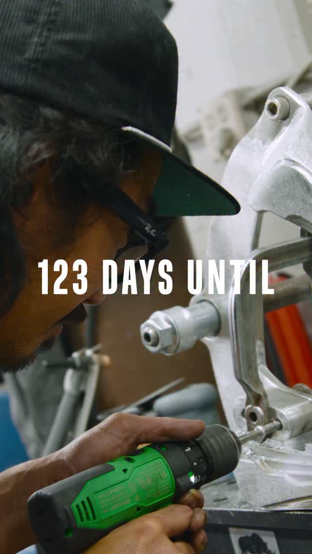 First episode is live!!! Head over to @harleydavidson YouTube channel and check it out! This still feels surreal! Huge thank you to Harley Davidson and @bornfreeshow for giving us this opportunity! It’s been great working with the crew, Jasmin and Joe, throughout the filming and building process and the builders as well. All the bikes were killer and shows each builder’s unique style. Be sure to check out my fellow builders/friends @mymachinist @fury36 @jacob_conard . Thank you again, we appreciate it very much. 🙏🏼🙏🏼🙏🏼 Thank you to my family that I work with every day for putting up with me and all the stress during the build. I know it was tough at times but worth it in the end. Thank you to everyone involved and helped us with parts along the way as well. I appreciate you all and can’t thank you enough. Thank you all for your continued support because we wouldn’t be where we are without our loyal customers, friends, and family. Boosted Brad/Death Metal Racing
🎥 @carlinojoevideo
https://youtu.be/wfPPVD7gGUQ?is=QAIL_NWHQyH9FD2j
#harleypartner
#harleydavidson
#bornfree17
#harleypartner
@harrisonbbarnes
@traskperformance
@lyndallbrakes
@rrmph
@jamescarterseats
@evolution_industries
@feulingparts
@ridedunlop #ridedunlop
@arlennessmotorcycles
@customcycleengineering
@whovillespeedandcustom
@codychildress
@painthuffermetalflake
@fourrivershd
@thundermaxefi
@a1mike
@chewyspowdercoating
@mymachinist
@jeremywilliamson5577
@sik_paint
@forever_rad_
@fox
@brinxgarage
@ridefoxpv
@bamco_motorsports