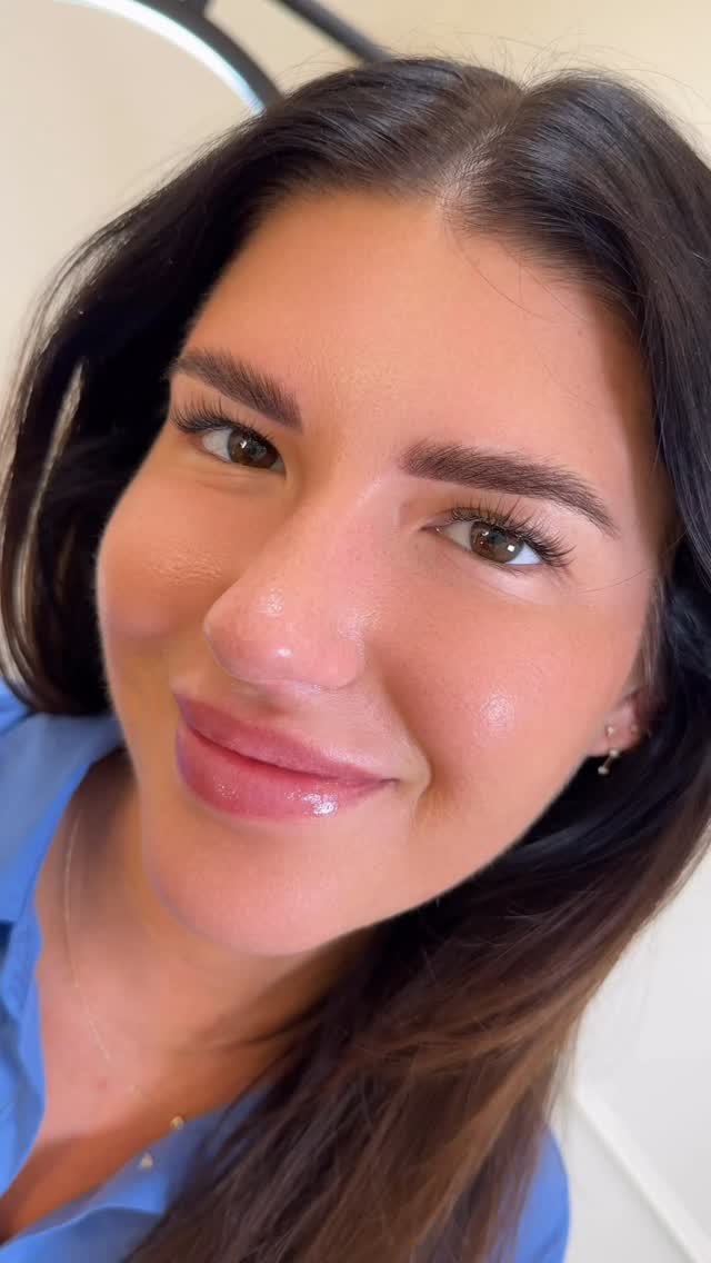 When one client trusts us with it all… ✨ Hyper-realistic eyelash extensions, powder brows, brow lamination, and lip blush for a complete, effortless look.
One client, the ultimate glow🫶🏻
www.pristinebrowlashesprofessional.com
#lipblush #brows #eyelashextensions #powderbrows #naturallashes