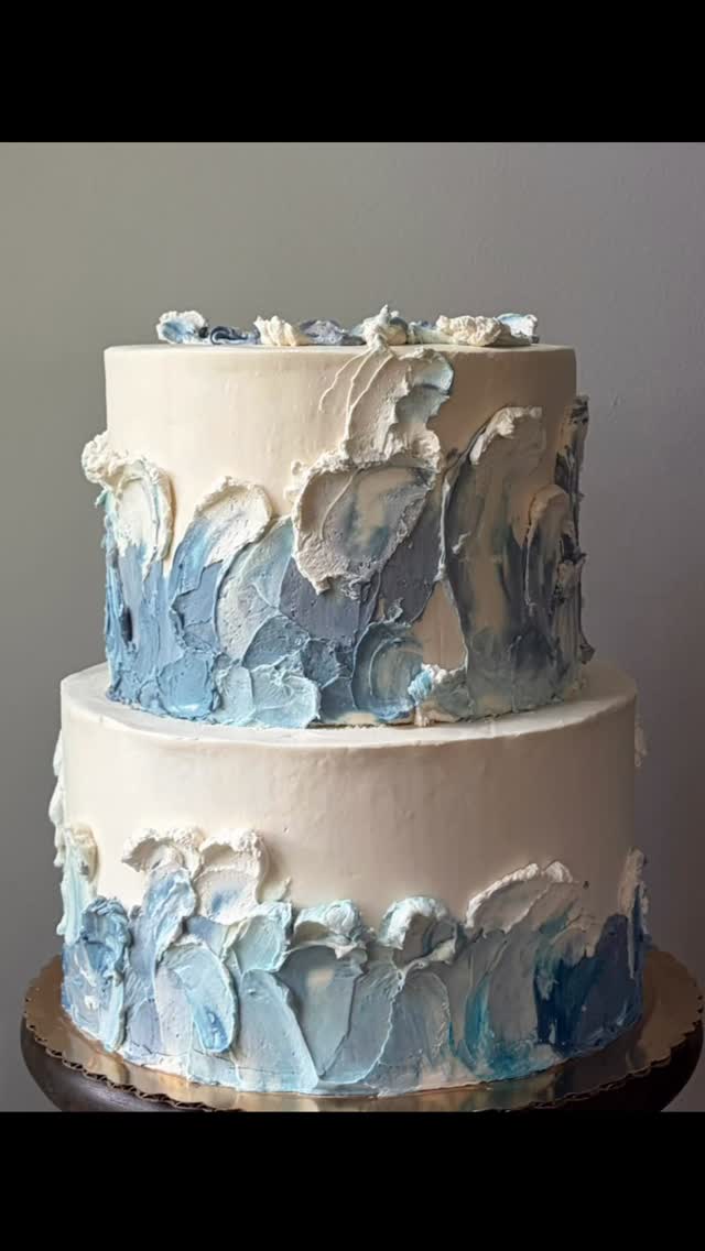 🌊Baby’s 1st birthday (topper added later by client)🐳