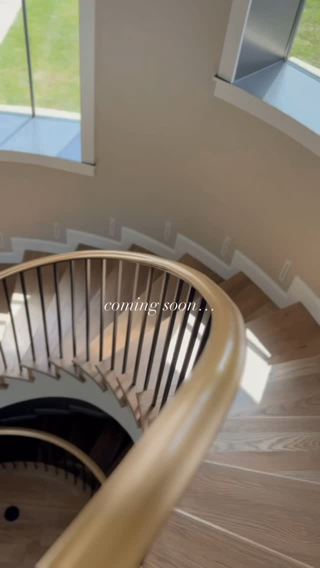 Coming soon… ✨
The final layers are falling into place at #foxpondestate. Thoughtfully curated details, timeless materials, and a harmony of textures, tones, and finishes.
Stay tuned. 🤍
#interiordesign #homeinspo #luxuryhome #sneakpeek