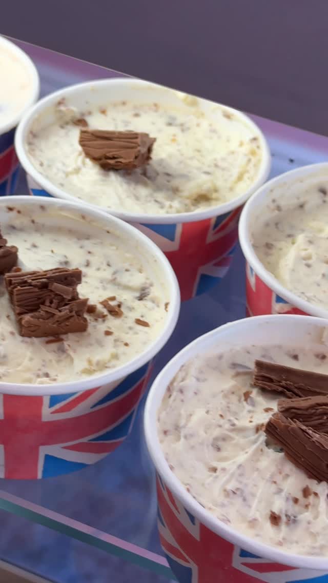 Say cheese....cake!
We've got little and large cheesecakes for sale at Bagels and Bakery so whether you're planning a night in for 1 or a get together with the fam. You can ALL enjoy a delicious gluten free cheesecake this weekend.
📍Bagels & Bakery by O'Deli
9 Market St, Otley, West Yorkshire
Friday & Saturdays 9am - 3pm
📍O'Deli 4 New Market, Otley
Monday - Saturday 9:30am - 4:30pm
Closed Sundays
#GlutenFreeFood #CoeliacFriendly