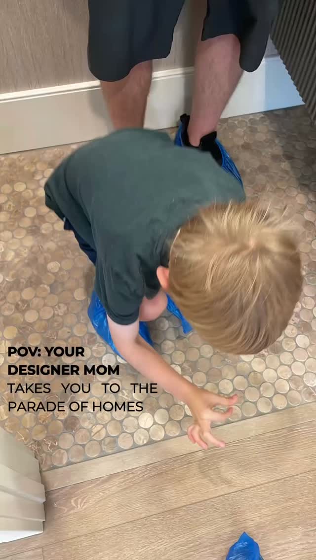 The #northernwasatchparadeofhomes is always more fun through the eyes of a five year old.
However this five year old has an eye for design and isn’t afraid to share his opinion.
Hands down our favorite house was number 2. Did any one else have a favorite house from the parade?
@northernwasatchparade #lifeofadesignerskid #interiordesign
