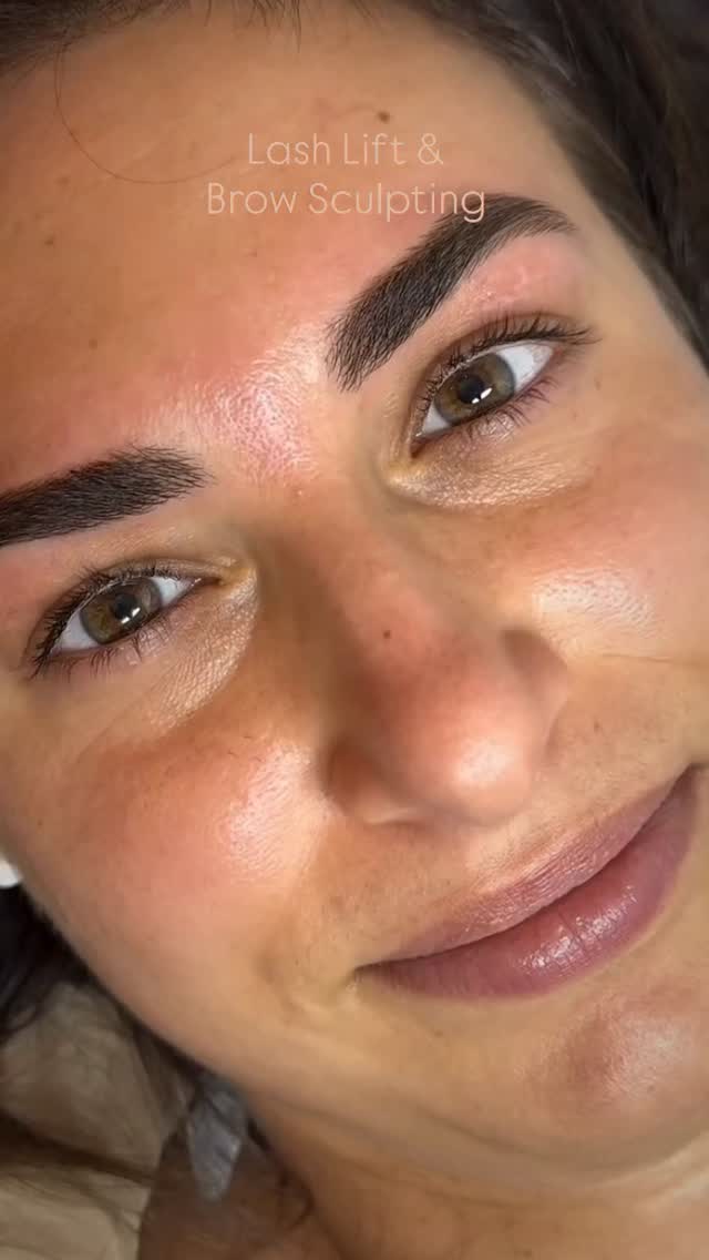 Chef’s Special 👩🏻🍳 Lash Lift + Brow Sculpting
Ingredients:
🤎 1 Lash Lift (lasts up to 8 weeks)
🤎 1 Custom Lash Tint
🤎 1 Precision Brow Mapping
🤎 1 Brow Sculpt using our ultra-sensitive wax (perfect for all skin types, especially sensitive and acne-prone skin)
🤎 Results that last up to 4 weeks
Directions:
Mix together for naturally lifted lashes, perfectly sculpted brows, and less time getting ready every morning.
No extensions. No harsh products. Just your natural beauty
Book your appointment through the link in our bio. #lashliftorlando #browwaxingorlando #orlandobrows #orlandobrowbar #browmappingorlando