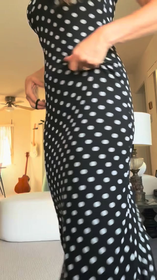 👗 I put on this dot dress today because I needed a new profile picture for my new Ms. Hannah pages as I get ready for my debut kids single, “More Than a Dot,” releasing August 17! 🔴🎵@ms.hannahofficial
It’s so hot today, so I figured I’d see if I could make my dress a little shorter with just a hair tie… and it actually worked! 😄 I thought I’d share it in case it helps someone else.
I’m so excited to share this new adventure with you! 💜
#StyleHack #MoreThanADot #MsHannah #KidsMusic