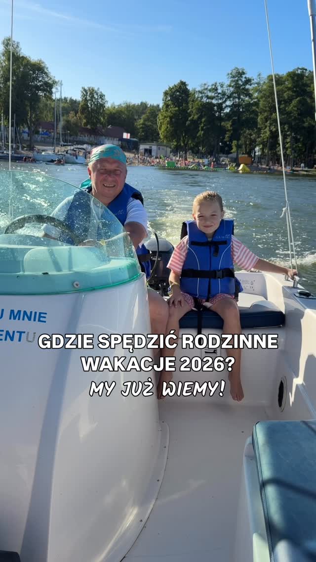 ✨ Szukasz idealnego miejsca na rodzinny wypoczynek?
🏞 Odkryj Klub Mila Kamień na Mazurach – pełen atrakcji dla małych i dużych!
🏡 Przytulne domki wśród zieleni,
🍽 pyszna kuchnia,
💦 i błogi relaks nad jeziorem…
👧 Dla dzieci – prawdziwy raj!
♟ ogromne szachy
🎲 wielki chińczyk
🌲 park linowy
🎳 kręgle
🎉 animacje i sala zabaw
🏰 dmuchańce
🚤 mini rowerki wodne w basenie
💙 Dla fanów wodnych szaleństw:
🏊 basen i jacuzzi
🏖 prywatna plaża z leżakami
🌊 ogromny wodny tor przeszkód
🚤 W przystani w @akademia_klub_mila wypożyczysz łódki, jachty, motorówki, SUP-y i rowery wodne.
⛵ Możesz też ruszyć w rejs z doświadczonym sternikiem!
🏐 Dla sportowych dusz – boiska do siatkówki, koszykówki i piłki nożnej.
🐶 A co najlepsze? Możesz zabrać pupila – pieski są mile widziane!
📍 Tu powstają wspomnienia, do których chce się wracać…
💾 Zapisz ten post i obserwuj nas, by poznać więcej magicznych miejsc!
#polska #wakacjezrodziną #polskajestpiękna #wakacjezdzieckiem