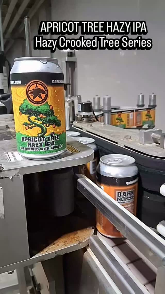 Apricot Tree is packed full of flavor! Grab a six pack or try it in our HAZY variety pack! Available in the Commons.
#hazycrookedtreeipa #drinklocalbeer