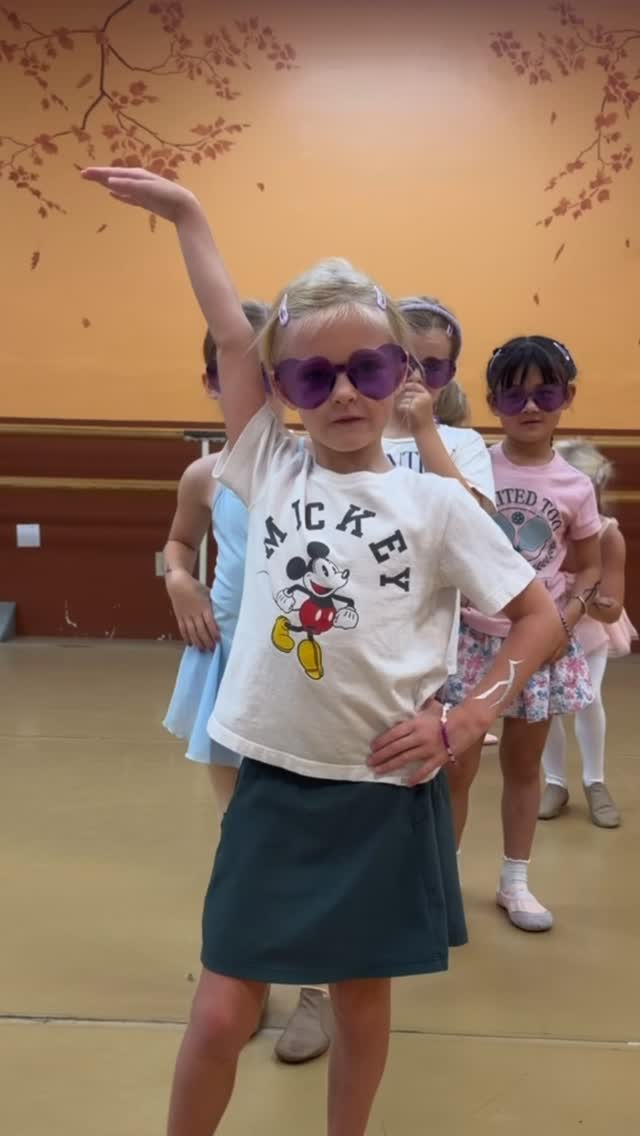 This is what summer dance camp sounds like πΆ