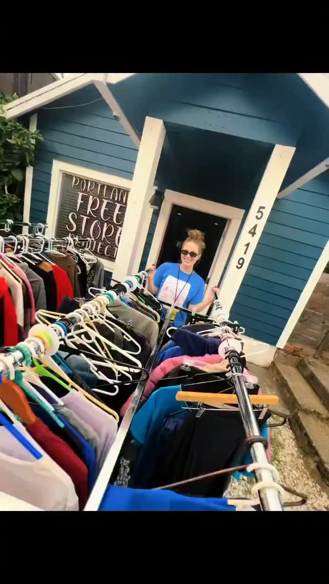 “The Portland Free Store is 100% volunteer-run, but keeping our permanent doors open takes over $1,000 a month in operational costs! To keep serving the community, we’re launching a fundraiser and need your help.
Local Businesses & Makers: Would you be willing to donate an item or service for our raffle?
Portland Musicians: Can you donate a couple of hours to play a live set?
If you can contribute, shoot us a DM or drop a comment below! Thank you for keeping Portland amazing and supporting your local free store. #Portland #PDX”#freestore #portlandfreestore #mutualaid #pdxcommunity