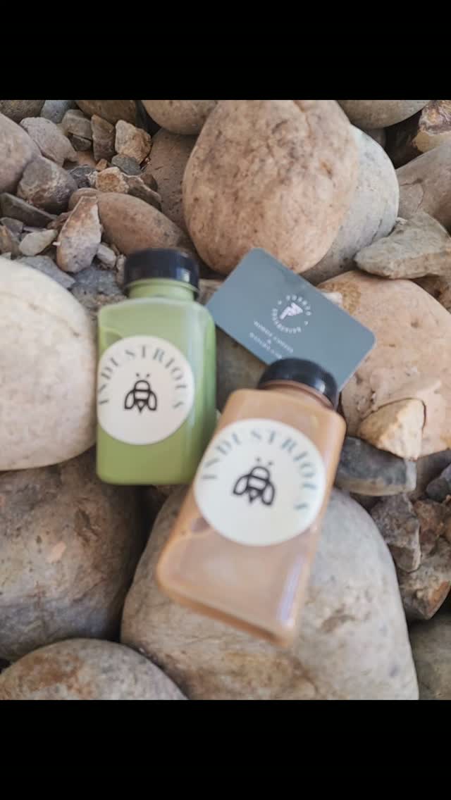 I love a good Green Matcha Drink!
This one by @fuerza_collective is on point! Thanks Christina.
I was so excited, that I took this shot this morning and drank a shot of Industrious Matcha! Delish.
@2g
Kim