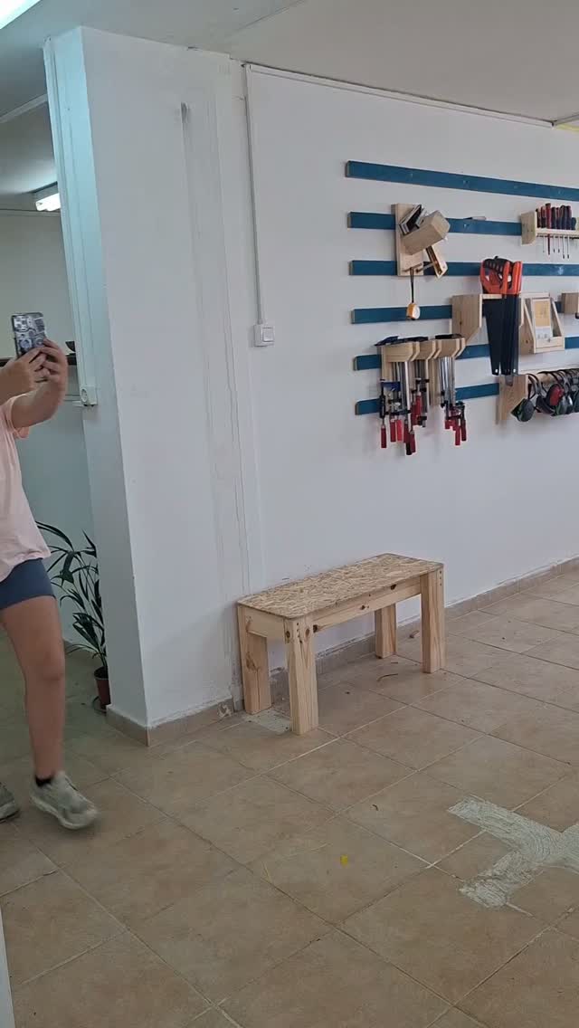 When screens turn into tools
#diykids
#screentime
#woodworking
#creativekids