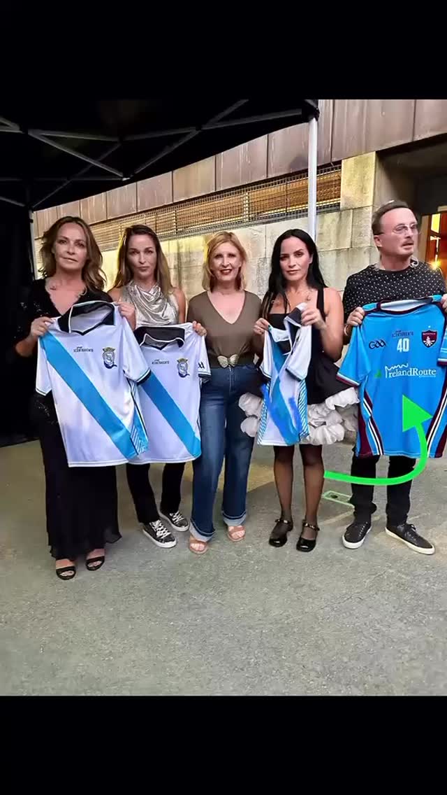 Todo lo que puede hacer para promocionar el deporte se hace. IrelandRoute no es solamente una agencia de intercambio de estancias en Irlanda, también cada vez más vamos fortaleciendo los lazos de la música , el deporte y la cultura que son puentes entre Irlanda y Galicia y el resto de España. #thecorrs #culturairlandesa #castrelosconciertos #transitionyearireland #experienciairlanda