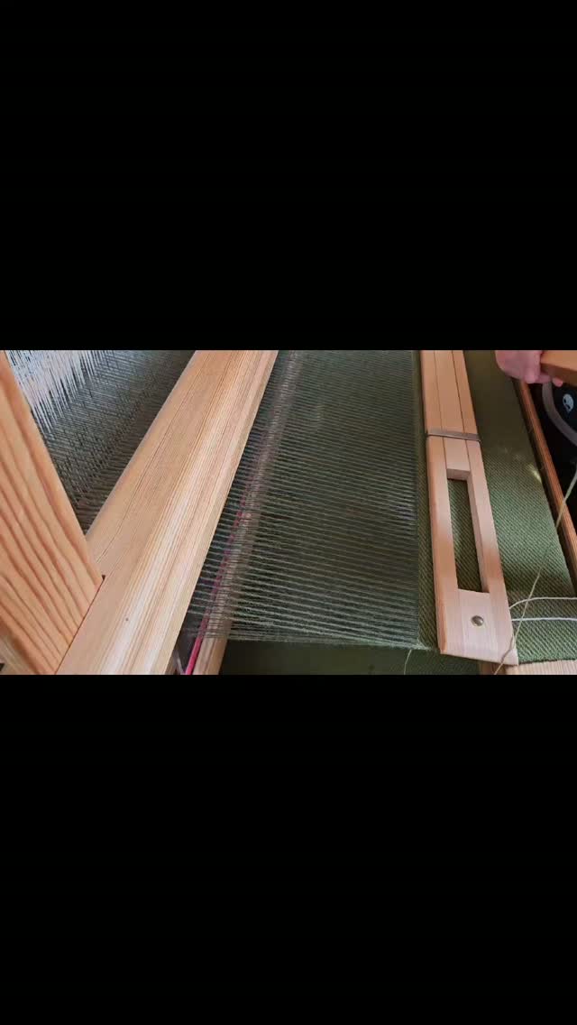 This is just over 3 minutes, so iG will likely squash it. Stupid algorithm. Oh well. Enjoy some weaving time on 4 yards of custom-woven fabric. Like, share, comment, follow for more to help support a small business and wool farmer.
#handwovencloth #handwovenfabric #fiberartisan #commissions