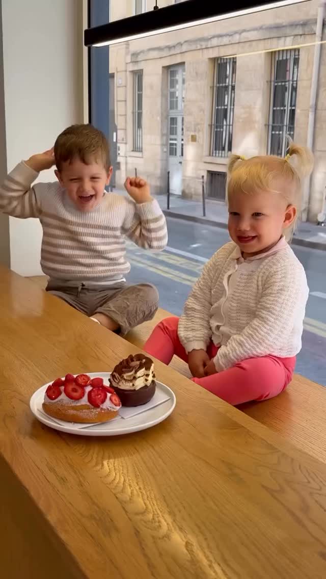 A morning at @brigat.paris, made of simple little moments.
The nephews taste the raspberry brioche and the tiramisu prepared by their uncle Lucio, the pastry chef.
Family, sweetness, and the taste of well-made things.
Try it for yourself!
More tips and articles through our newsletter
https://lp.constantcontactpages.com/sl/zEb681E
#pastrylove #frenchquartermagazine