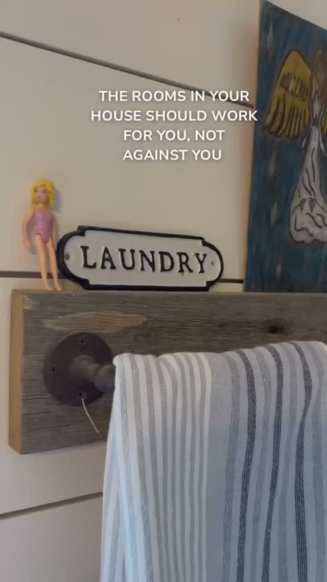 Do you have a catch-all room that has storage but no purpose? Do you struggle to figure out how to utilize the space to its full potential? Something tells us you may need a professional organizer to get in there, set systems, and help you find peace in the chaos.
Give us a call 😉
#FranklinHomeOrganizing #FranklinTn #FranklinTennessee #FranklinHomes #HomeOrganizing