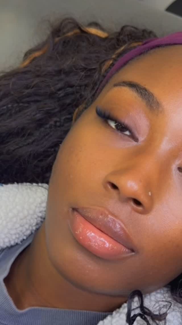 A fresh set changes everything. ✨🤍
#LashExtensions #LashGoals #LashArtist #PhillyLashes #LashInspo