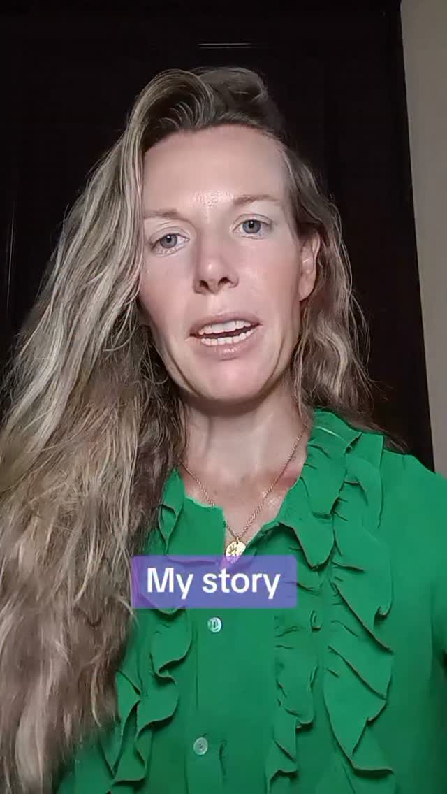 When I was first diagnosed with Hashimotos hypothyroidism I was just graduating school for Naturopathic medicine. I was foggy, puffy and gaining weight. I discovered that changing my diet made a huge difference in improving my thyroid symptoms and I also believe it helped to lower my thyroid antibodies. #thyroiddiet #hashimotos #hypothyroidism #hashimotosdiet #thyroid
Not medical advice, results may vary.