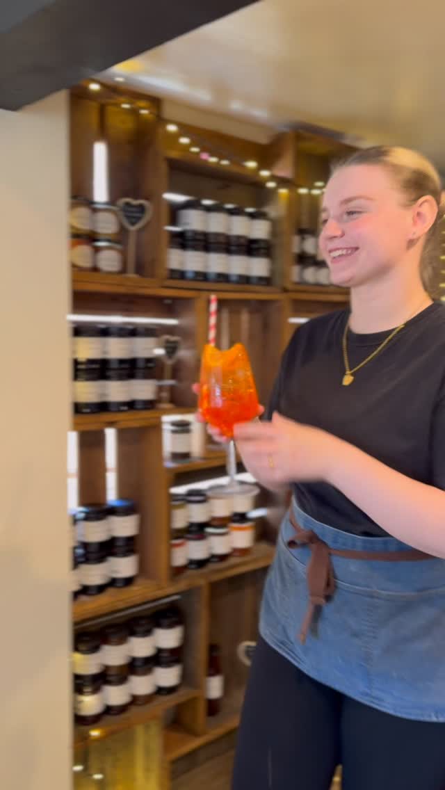 Fancy a little lunchtime tipple? We've got you covered at O'Deli š
šO'Deli 4 New Market, Otley
Monday - Saturday 9:30am - 4:30pm
Closed Sundays
šBagels & Bakery by O'Deli
9 Market St, Otley, West Yorkshire
Friday & Saturdays 9am - 3pm
#GlutenFreeFood #VisitOtley #CoeliacFriendly