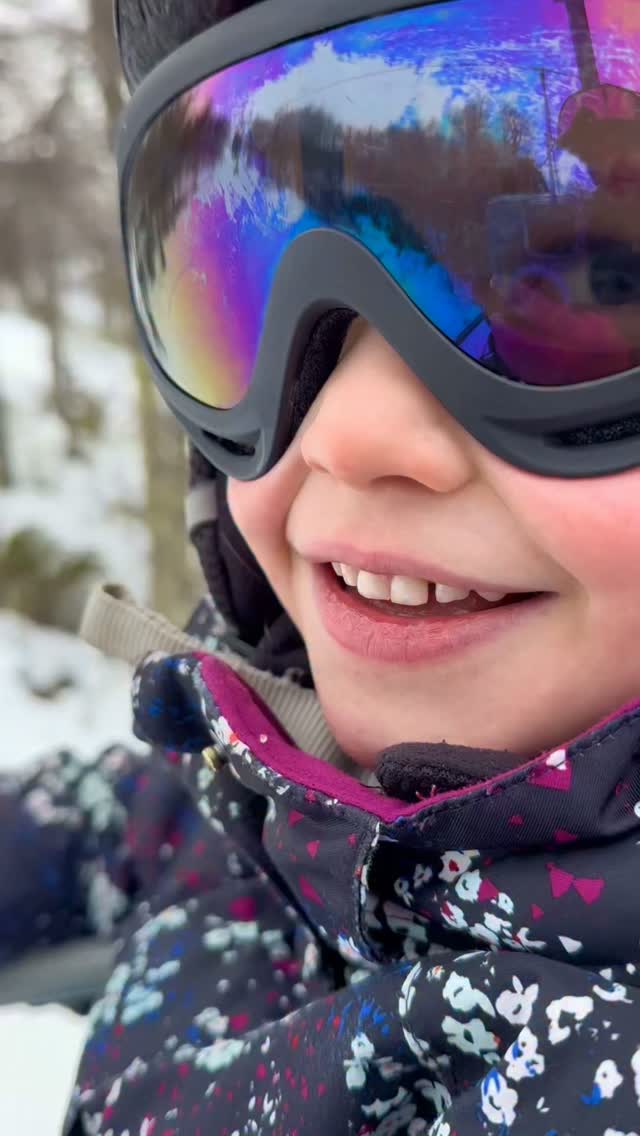 🫶 Un día especial para los más pequeños, en el mejor lugar. Un destino especial para las familias. Un cerro ideal para aprender, disfrutar y divertirse.
¡Feliz día! 🥰