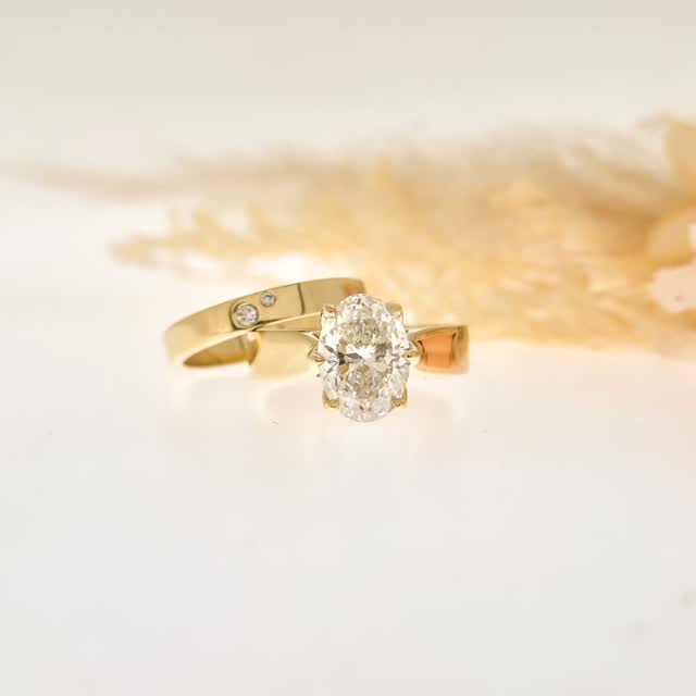 Bold and beautiful this 2ct Oval diamond was set in a petal style basket on a wide 18ct yellow gold ring. We made the wedding ring at the same time so the set was complete. No last minute rush when wedding planning.
When did you start designing your wedding ring? It is probably the one material thing at your wedding that you will continue to wear for the rest of your life. You will see it daily, so I highly recommend spending a little time thinking about your style and how you want your ring to look.
Happy designing!
#weddingrings #engagementring #jeweller #diamonds