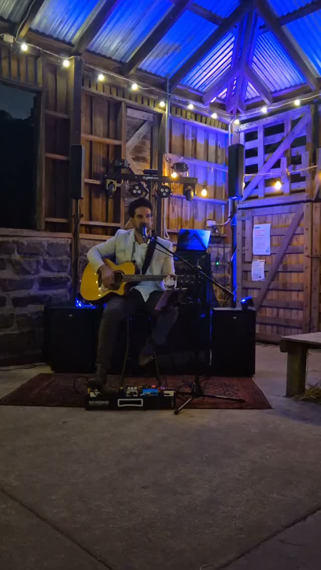 Unless you specifically want me to play Ed Sheeran at your wedding, I won't do it. That's not me. Tenacious D is me. And I will ALWAYS play Tribute.
In fact, as of this moment, if you ask me to play "Fuck Her Gently" as you walk down the aisle or your first dance, I will do your wedding for free. It's literally Win/Win.
Jables, Rage, what say you? @jackblack @theactualkylegass