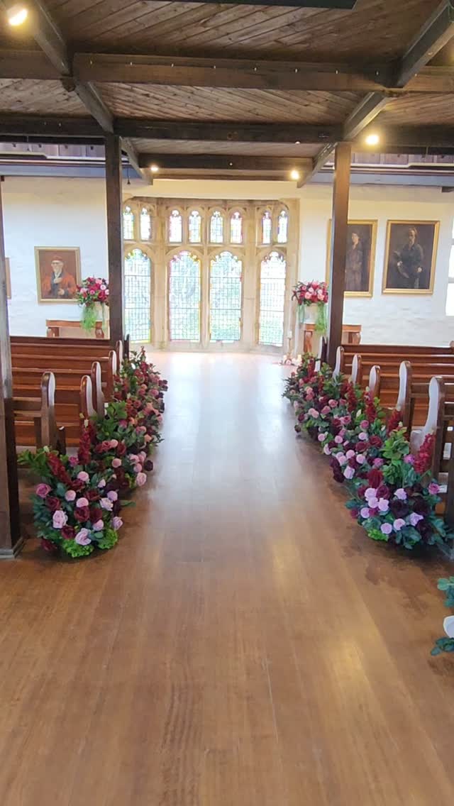 It couldn't be more amazing for Maria and Thomas, having the Grand lead-light windows as a backdrop for their vows.
And what a pleasure it is to be at Montsalvat as always.
@ma_kriz
@thomaskrizane
@montsalvatweddings
@meganjordancelebrant
@katscakesmelbourne
@saltyfrogz
@tica_harp
@sarahgodenziphotography