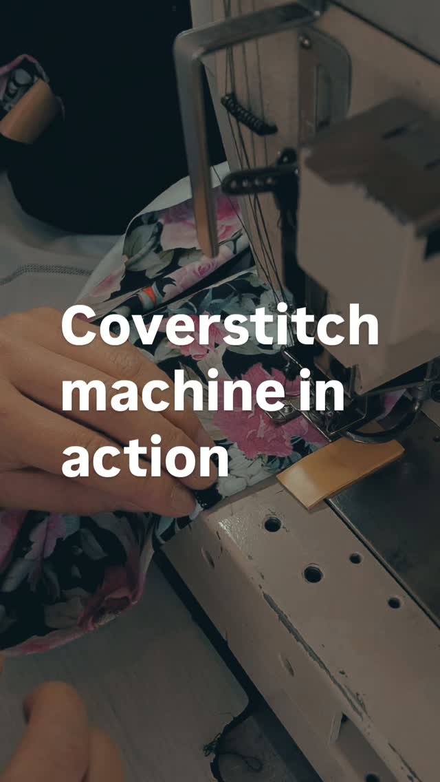 Hemming Sportswear = Coverstitch
#sewing #sewingasmr #asmr #hemming #coverstitch